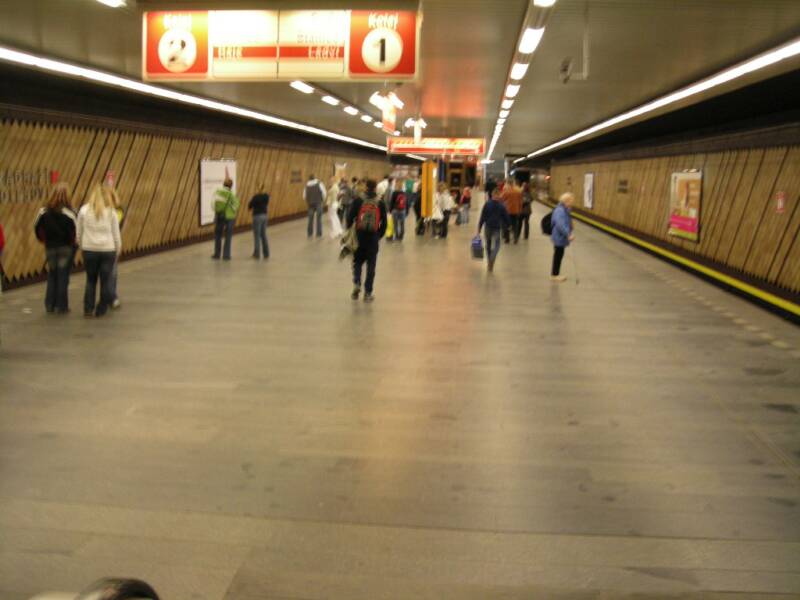 red line metro prague